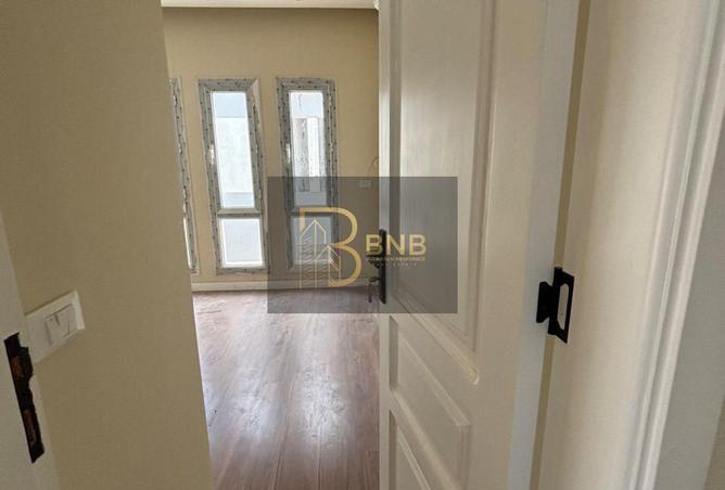 69570309 - صورة العقار 3