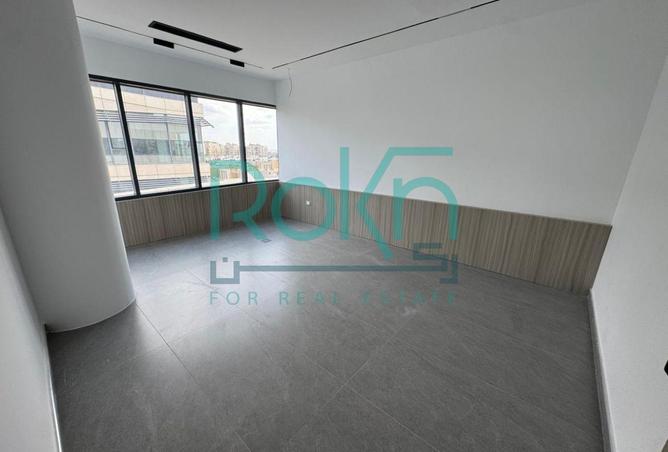 61693769 - صورة العقار 2