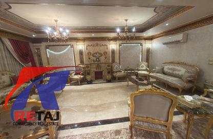 Duplex - 5 Bedrooms - 4 Bathrooms for sale in Gamal Al Din Dewidar St. - 8th Zone - Nasr City - Cairo