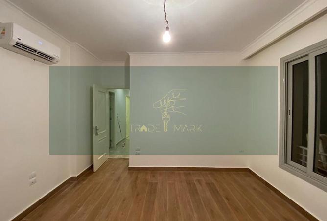 8701558 - Property Image 3