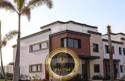 Villa - 3 Bedrooms - 3 Bathrooms for sale in Azzar - 5th Settlement Compounds - The 5th Settlement - New Cairo City - Cairo