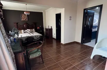 شقة - 3 غرف نوم - 2 حمامات للبيع في الحي السادس عشر - الشيخ زايد - الجيزة