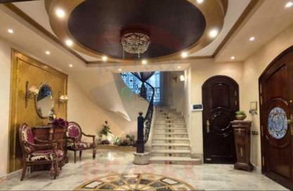 Villa - 7 Bedrooms - 5 Bathrooms for sale in Doctor Yassin Abdel Ghaffar St. - Area C - Ganoob El Acadimia - New Cairo City - Cairo