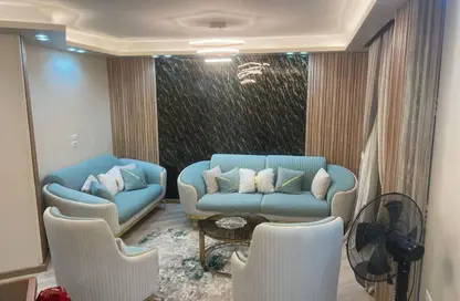 Apartment - 3 Bedrooms - 1 Bathroom for rent in 1st District - 6 October City - Giza