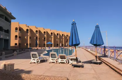 Chalet - 2 Bedrooms - 2 Bathrooms for sale in Hanging Gardens - Porto Sokhna - Al Ain Al Sokhna - Suez