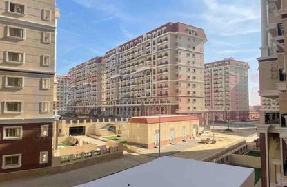 شقة - 3 غرف نوم - 3 حمامات للايجار في صوارى - كمبوندات الاسكندرية - الاسكندرية