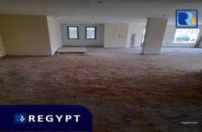 Office Space - Studio - 6 Bathrooms for rent in New Cairo Centre - North Teseen St. - The 5th Settlement - New Cairo City - Cairo