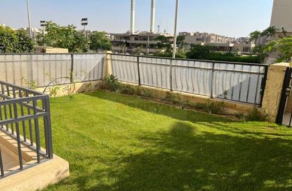 Apartment - 2 Bedrooms - 2 Bathrooms for rent in Fifth Square - The 5th Settlement - New Cairo City - Cairo