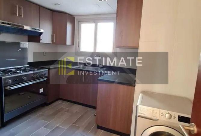 98834151 - Property Image 3