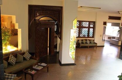 Office Space - 2 Bedrooms - 1 Bathroom for rent in Al Horeya St. - Almazah - Heliopolis - Masr El Gedida - Cairo