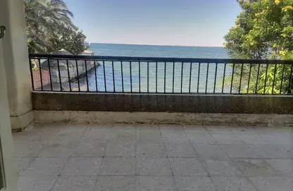 فيلا - 6 غرف نوم - 3 حمامات للايجار في فايد - الإسماعيلية