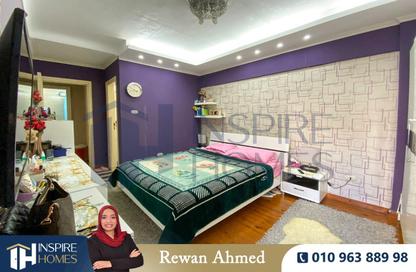 Apartment - 4 Bedrooms - 3 Bathrooms for sale in Saba Basha - Hay Sharq - Alexandria