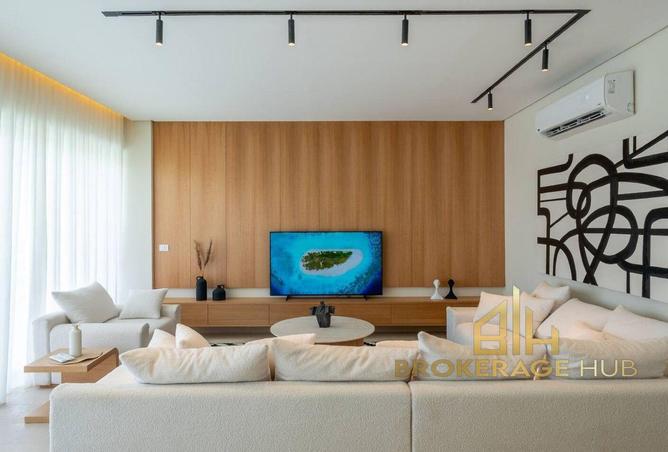 98542412 - Property Main Image