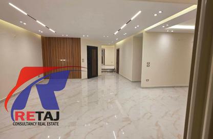 Apartment - 3 Bedrooms - 2 Bathrooms for sale in Abbas Al Akkad St. - 1st Zone - Nasr City - Cairo