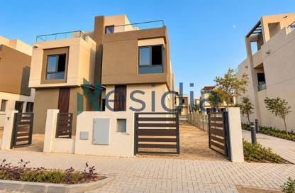 Villa - 5 - 6 for sale in The Crown - Cairo Alexandria Desert Road - 6 October City - Giza