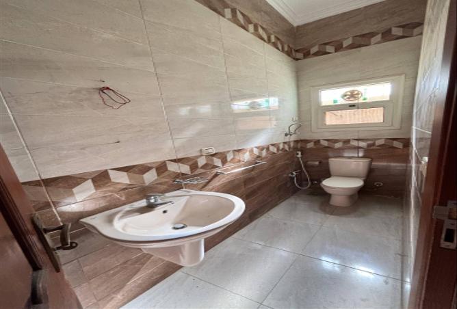 8553350 - Property Image 3