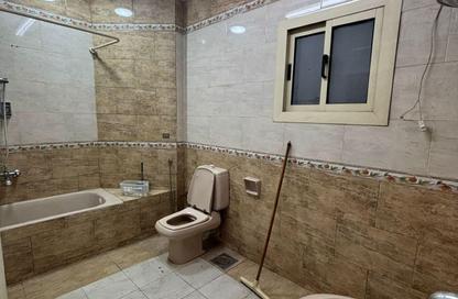 Apartment - 4 Bedrooms - 2 Bathrooms for rent in Refaa St. - Dokki - Giza