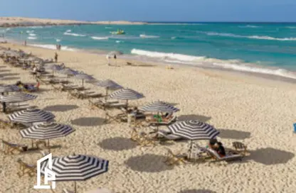 فيلا - 6 غرف نوم - 7 حمامات للبيع في سول الساحل الشمال - قسم الضبعة - الساحل الشمالي