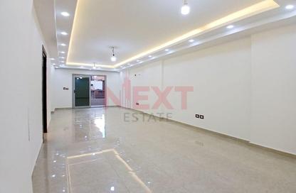Apartment - 3 - 2 for sale in Stanley - Hay Sharq - Alexandria
