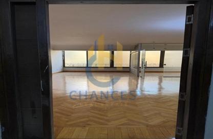 Apartment - 4 Bedrooms - 2 Bathrooms for sale in Street 276 - New Maadi - Hay El Maadi - Cairo