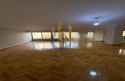 Apartment - 4 Bedrooms - 2 Bathrooms for sale in Street 276 - New Maadi - Hay El Maadi - Cairo