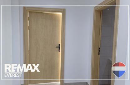 Clinic - Studio - 1 Bathroom for rent in Centro Zayed - Sheikh Zayed Compounds - Sheikh Zayed City - Giza