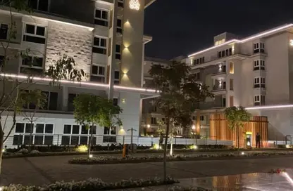 Apartment - 2 Bedrooms - 2 Bathrooms for sale in Mountain View iCity - 5th Settlement Compounds - The 5th Settlement - New Cairo City - Cairo