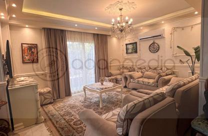 Apartment - 3 Bedrooms - 3 Bathrooms for sale in Stone Residence - 5th Settlement Compounds - The 5th Settlement - New Cairo City - Cairo