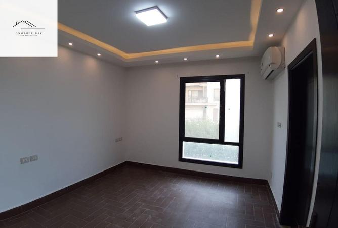 57250443 - صورة العقار 2