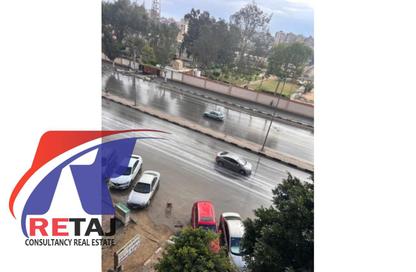 شقة - 3 غرف نوم - 2 حمامات للبيع في شارع الدكتور حسن الشريف - المنطقة الثامنة - مدينة نصر - القاهرة