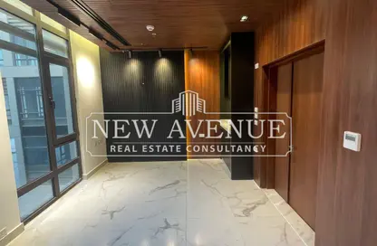 Office Space - 1 Bedroom - 1 Bathroom for rent in District 5 - 5th Settlement Compounds - The 5th Settlement - New Cairo City - Cairo