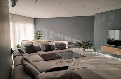 Apartment - 2 Bedrooms - 2 Bathrooms for rent in Park Corner - Hyde Park - New Cairo City - Cairo