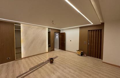 شقة - 3 غرف نوم - 3 حمامات للايجار في المهندسين - الجيزة