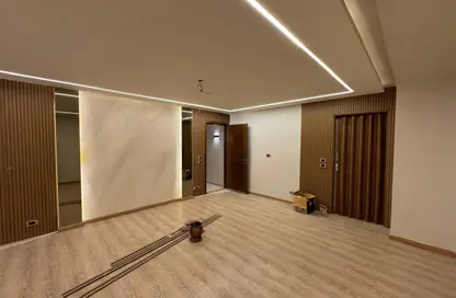 شقة - 3 غرف نوم - 3 حمامات للايجار في المهندسين - الجيزة