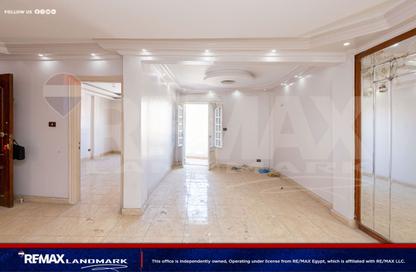 Apartment - 3 - 1 for sale in Mostafa Kamel St. - Abu Qir - Hay Than El Montazah - Alexandria