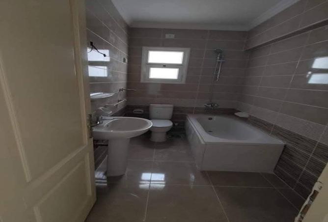 69840296 - Property Image 3