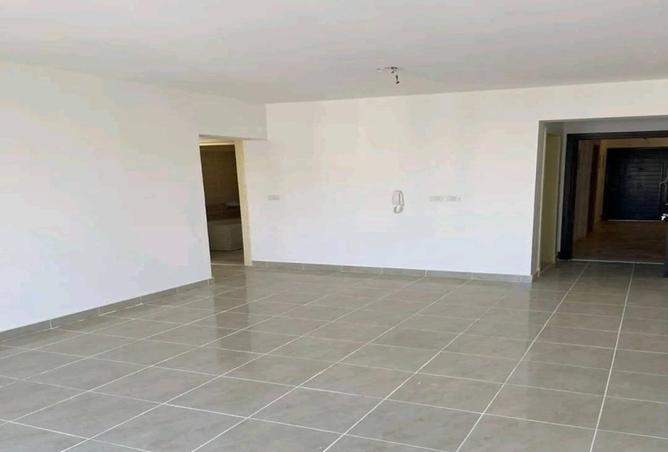 69840296 - Property Image 2