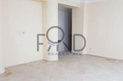 Apartment - 4 Bedrooms - 2 Bathrooms for rent in Al Batal Mohamed Abdel Atti Atteya St. - Al Narges 5 - Al Narges - New Cairo City - Cairo