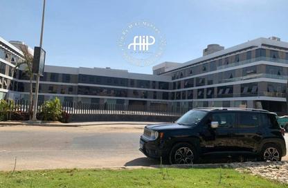 Office Space - 2 Bedrooms - 1 Bathroom for sale in Golf Central - Cairo Alexandria Desert Road - 6 October City - Giza