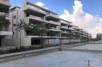 Apartment - 2 Bedrooms - 2 Bathrooms for sale in Lake View Residence - 5th Settlement Compounds - The 5th Settlement - New Cairo City - Cairo