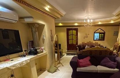 Apartment - 3 Bedrooms - 3 Bathrooms for sale in Ahbab Al Rasoul St. - Al Sefarat District - Nasr City - Cairo
