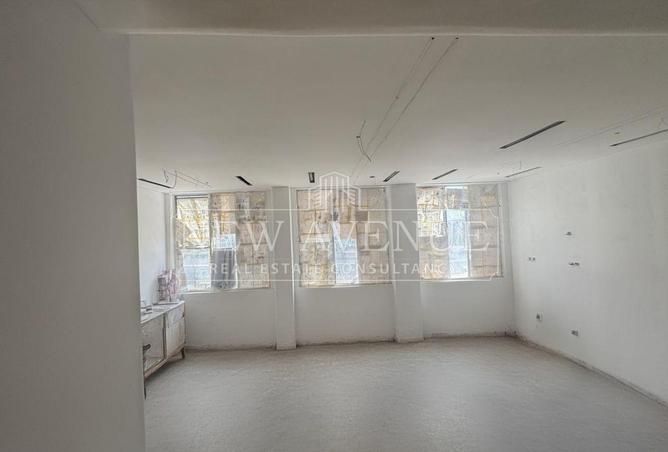 98826772 - Property Image 3