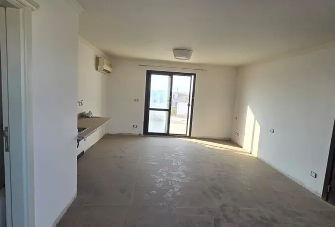 117001963 - Property Image 3