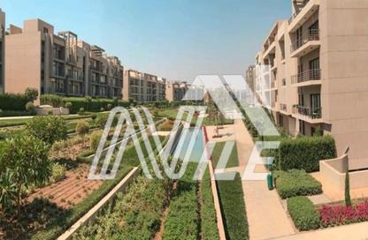 Apartment - 3 Bedrooms - 3 Bathrooms for sale in Moon Residences - Fifth Square - The 5th Settlement - New Cairo City - Cairo