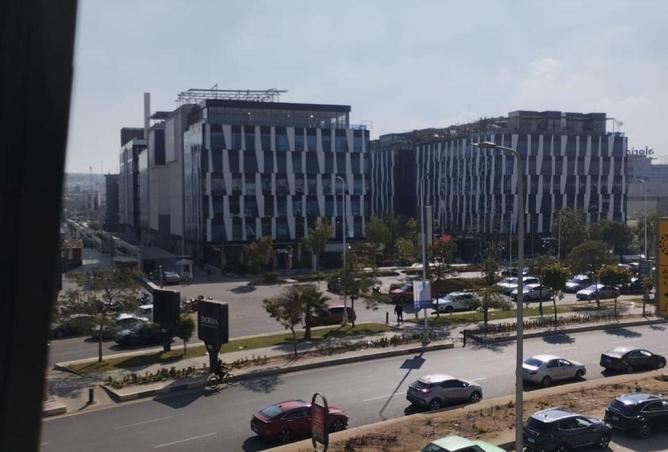 70093743 - صورة العقار 3