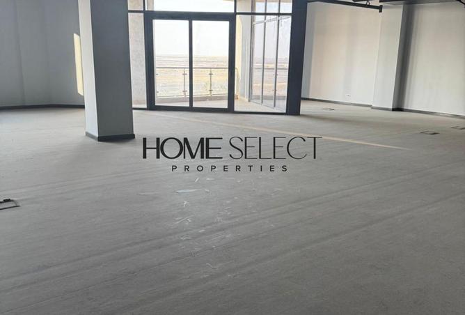 67737996 - Property Main Image