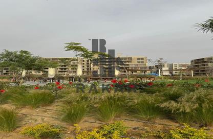 Apartment - 4 Bedrooms - 3 Bathrooms for sale in Palm Hills New Cairo - 5th Settlement Compounds - The 5th Settlement - New Cairo City - Cairo