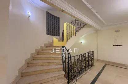 فيلا - 8 غرف نوم - 8 حمامات للبيع في الياسمين - الحي الرابع عشر - الشيخ زايد - الجيزة