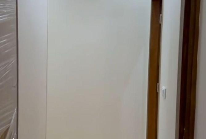 84244624 - صورة العقار 3