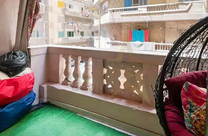 شقة - 3 غرف نوم - 1 حمام للبيع في ميامي - حي اول المنتزة - الاسكندرية